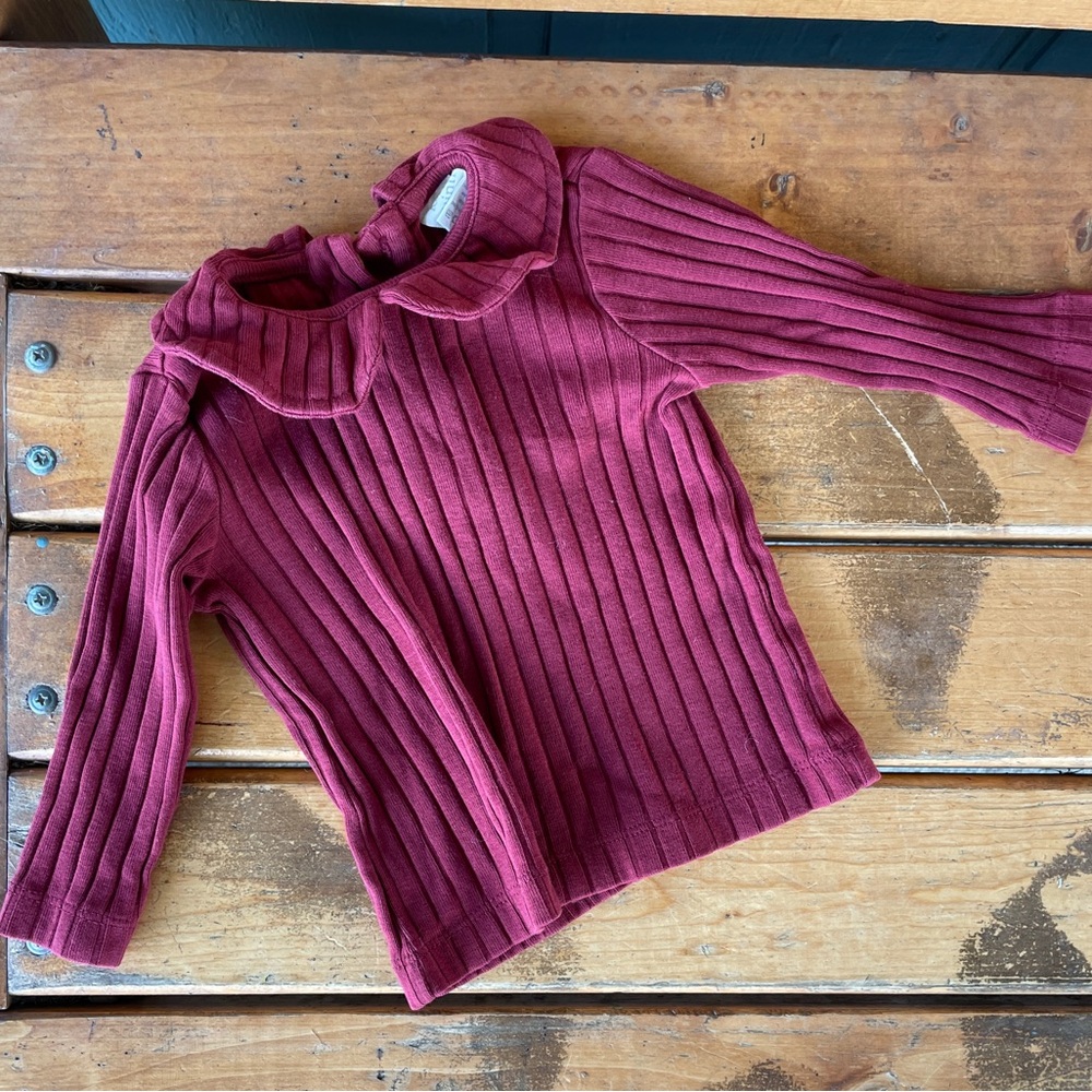 Kate Quinn top